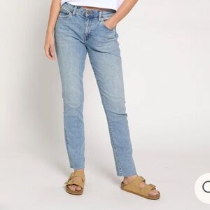 Oliver Logan Crosby High Rise Relaxed Taper Classic Light Vintage